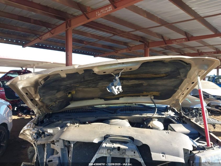 2004 Chevrolet Silverado 1500 Ls VIN: 2GCEC19T841127802 Lot: 43886761