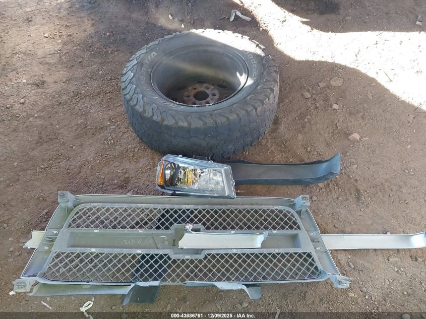 2004 Chevrolet Silverado 1500 Ls VIN: 2GCEC19T841127802 Lot: 43886761