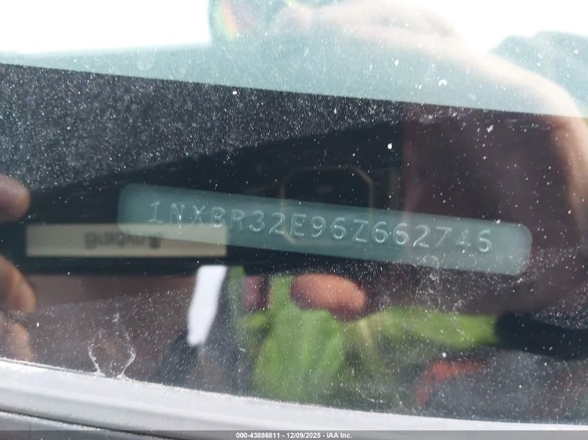 2006 Toyota Corolla S VIN: 1NXBR32E96Z662746 Lot: 43886811