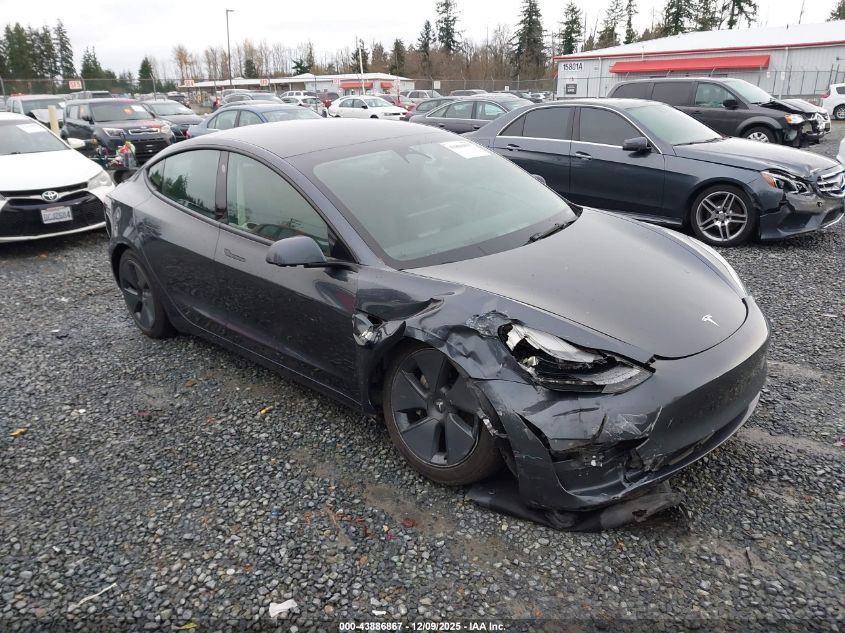TESLA MODEL 3 REAR-WHEEL DRIVE
