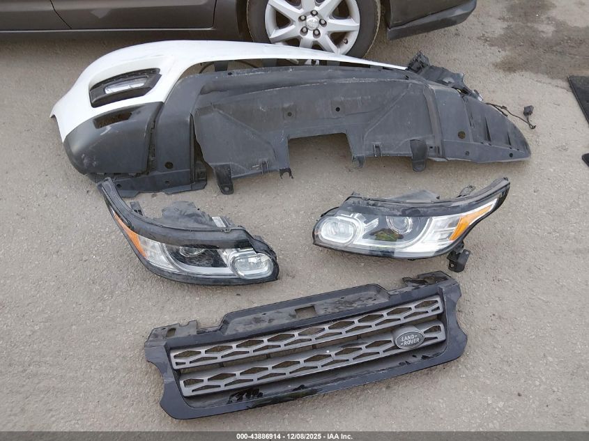 2017 Land Rover Range Rover Sport 3.0L V6 Turbocharged Diesel Se Td6 VIN: SALWG2FK8HA680951 Lot: 43886914