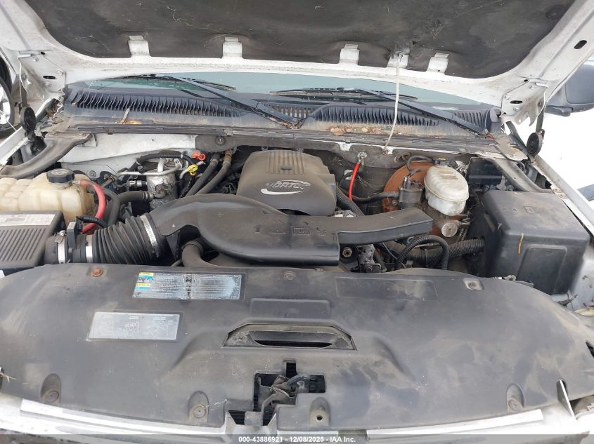 2003 Chevrolet Tahoe Ls VIN: 1GNEC13V13J136900 Lot: 43886921