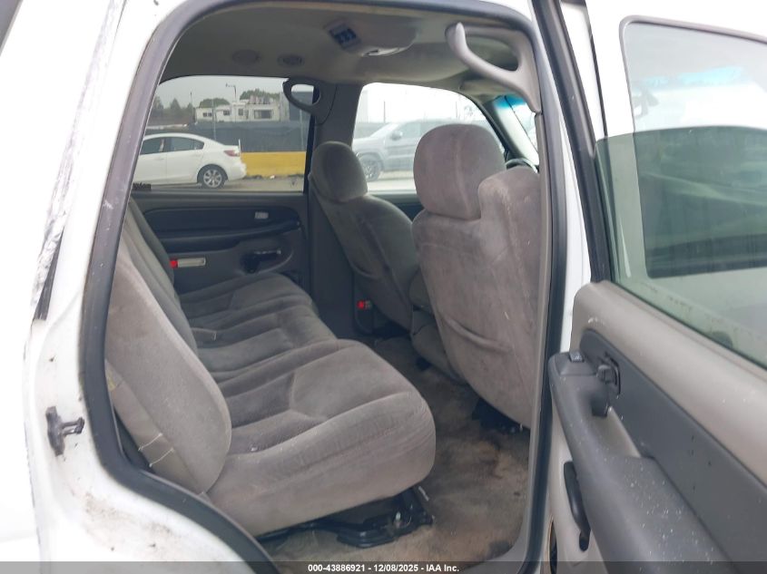 2003 Chevrolet Tahoe Ls VIN: 1GNEC13V13J136900 Lot: 43886921