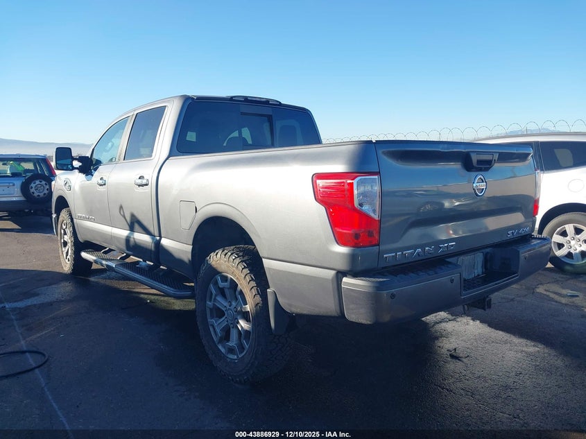 VIN 1N6BA1F45JN524901 2018 NISSAN TITAN XD SV DIESEL