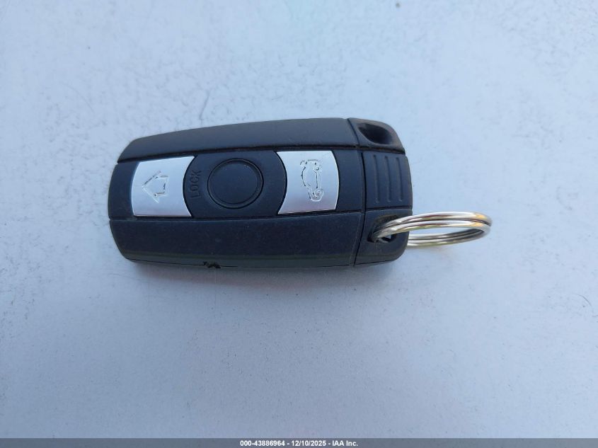 2007 BMW 328I VIN: WBAVA37527NL17598 Lot: 43886964