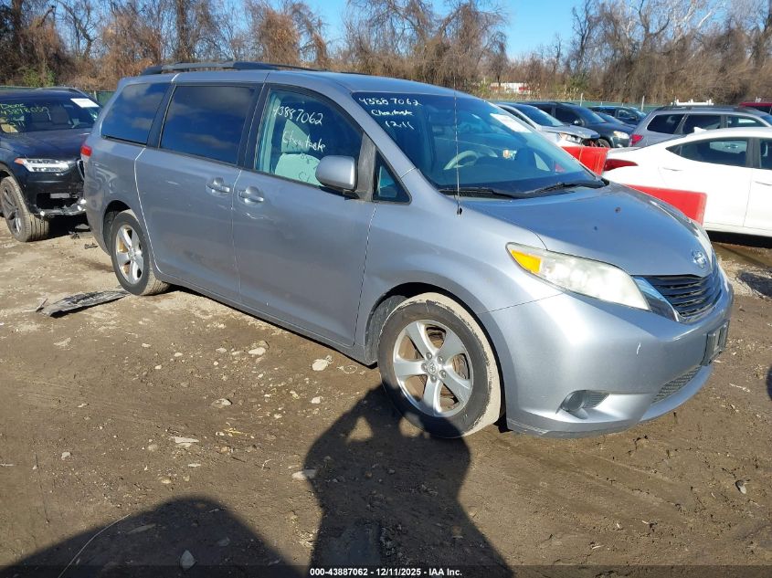 2011 Toyota Sienna Le V6