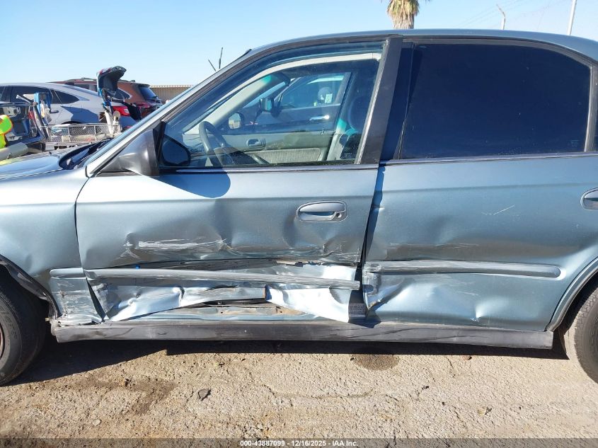 2000 Honda Civic Value Package VIN: 2HGEJ6611YH555585 Lot: 43887099