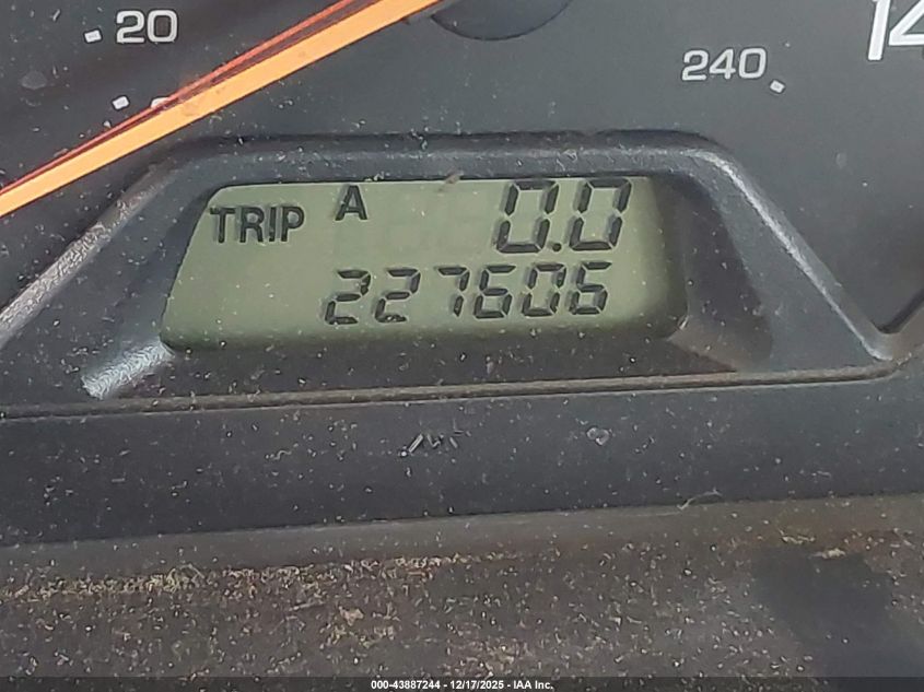 2002 Honda Accord 2.3 Ex VIN: 1HGCG56612A007121 Lot: 43887244