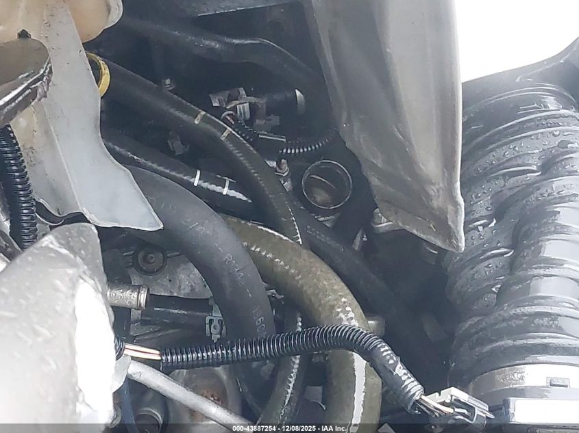 2001 GMC Yukon Slt VIN: 1GKEK13T71J193744 Lot: 43887254