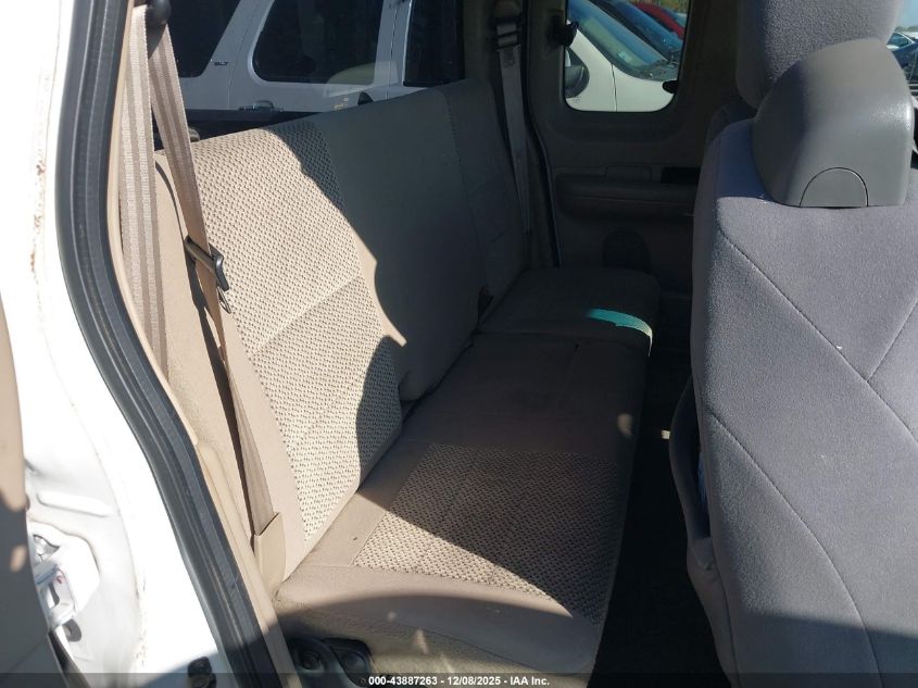 2003 Ford F-150 Xl/Xlt VIN: 1FTRX17203NB80877 Lot: 43887263