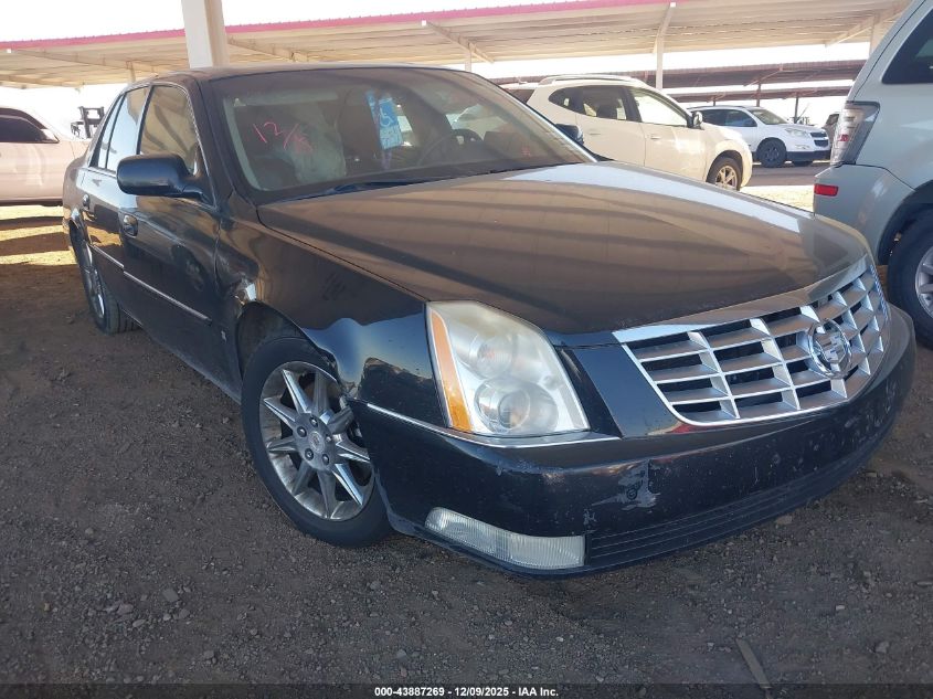 CADILLAC DTS LUXURY COLLECTION