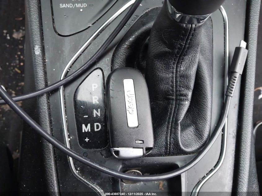 2020 Jeep Cherokee Latitude Plus 4X4 VIN: 1C4PJMLB4LD631394 Lot: 43887340