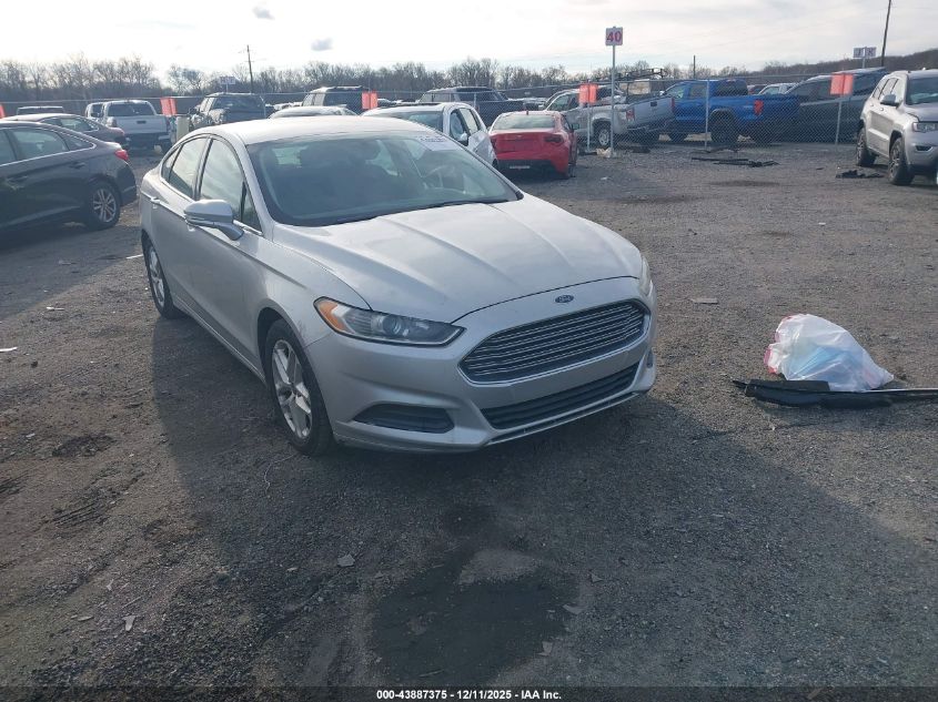 FORD FUSION SE