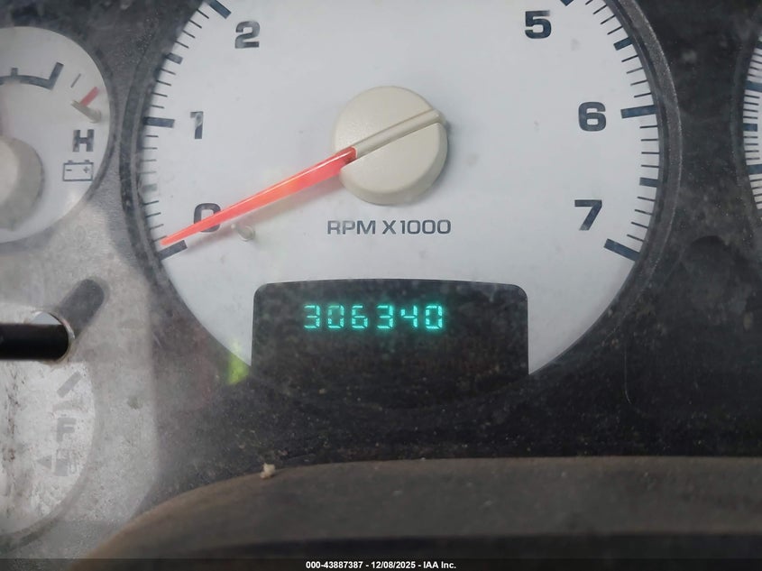 1D7HA18D74S695977 2004 DODGE RAM photo no. 7