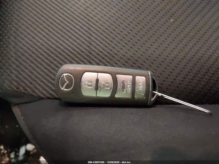 2017 Mazda Mazda3 Sport VIN: 3MZBN1U73HM139603 Lot: 43887455