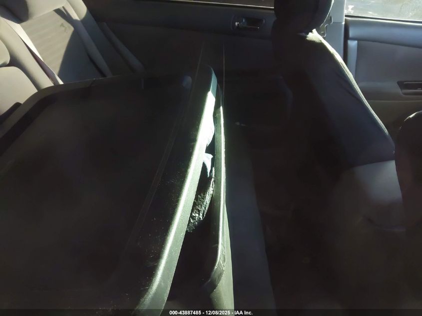 2005 Toyota Camry Le VIN: 4T1BE30K45U504138 Lot: 43910360