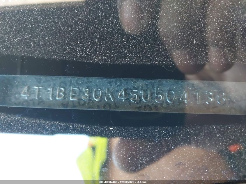 2005 Toyota Camry Le VIN: 4T1BE30K45U504138 Lot: 43910360