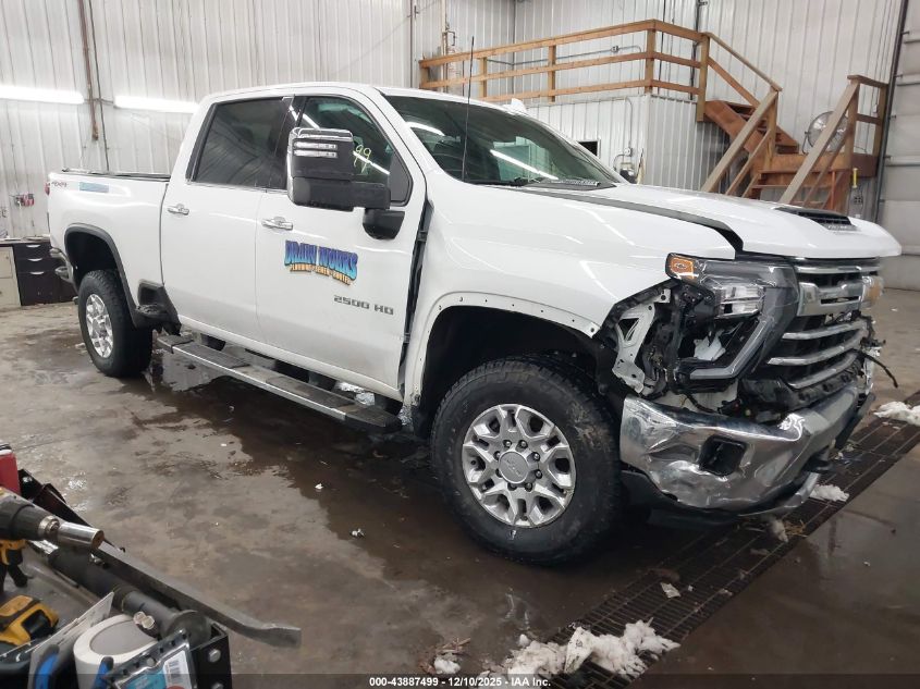 CHEVROLET SILVERADO 2500 4WD STANDARD BED LTZ