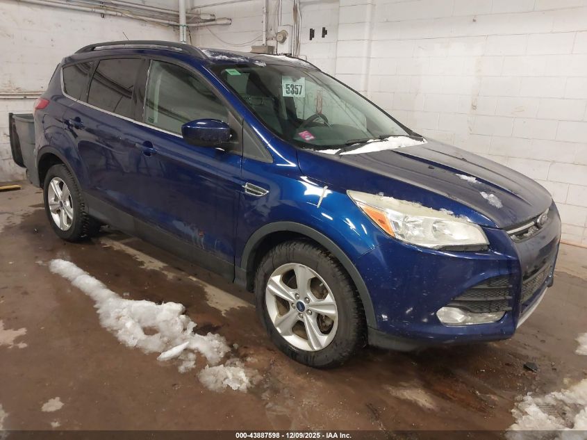 FORD ESCAPE SE