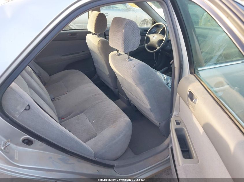 2003 Toyota Camry Le VIN: 4T1BE32K23U693608 Lot: 43887625