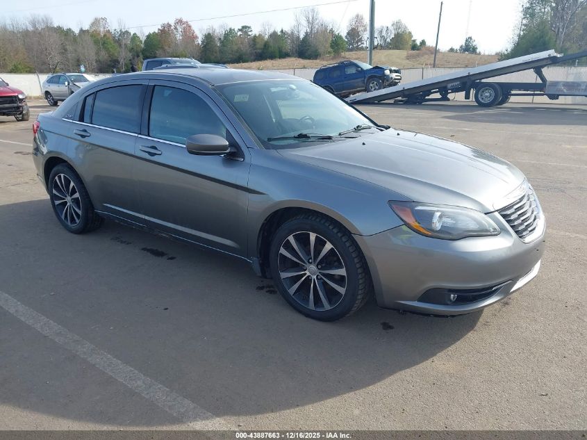 CHRYSLER 200 TOURING