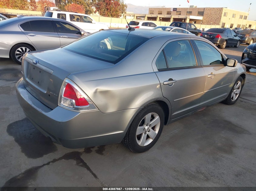 3FAHP07159R172444 2009 FORD FUSION photo no. 4