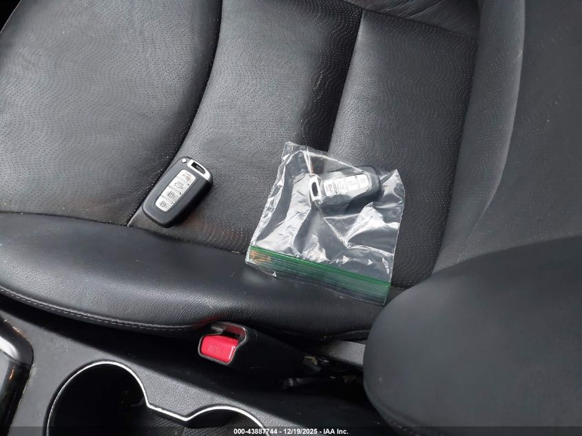 2013 Hyundai Elantra Limited VIN: 5NPDH4AE1DH256071 Lot: 43887744