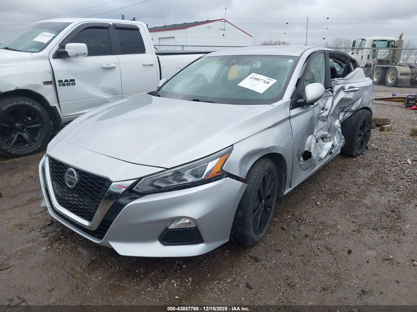 2022 Nissan Altima Sv Fwd