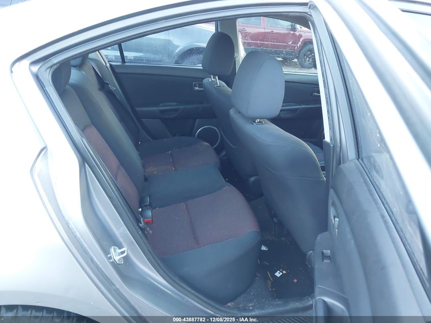 JM1BK123651333434 2005 MAZDA 3 photo no. 8