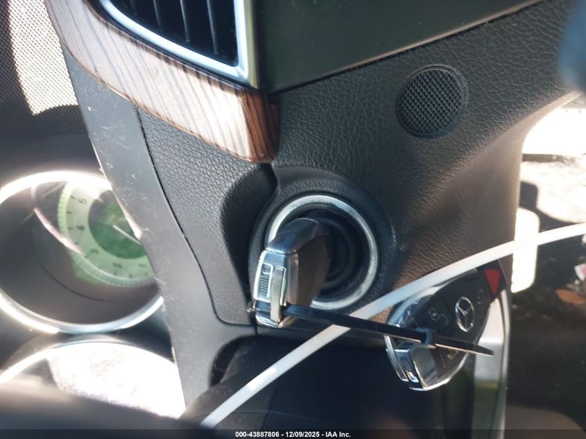 2012 Mercedes-Benz C 350 Sport VIN: WDDGJ5HB1CF892815 Lot: 43887806