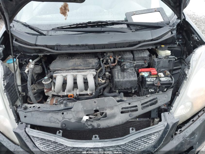 2012 Honda Fit VIN: JHMGE8H30CS001105 Lot: 43887812