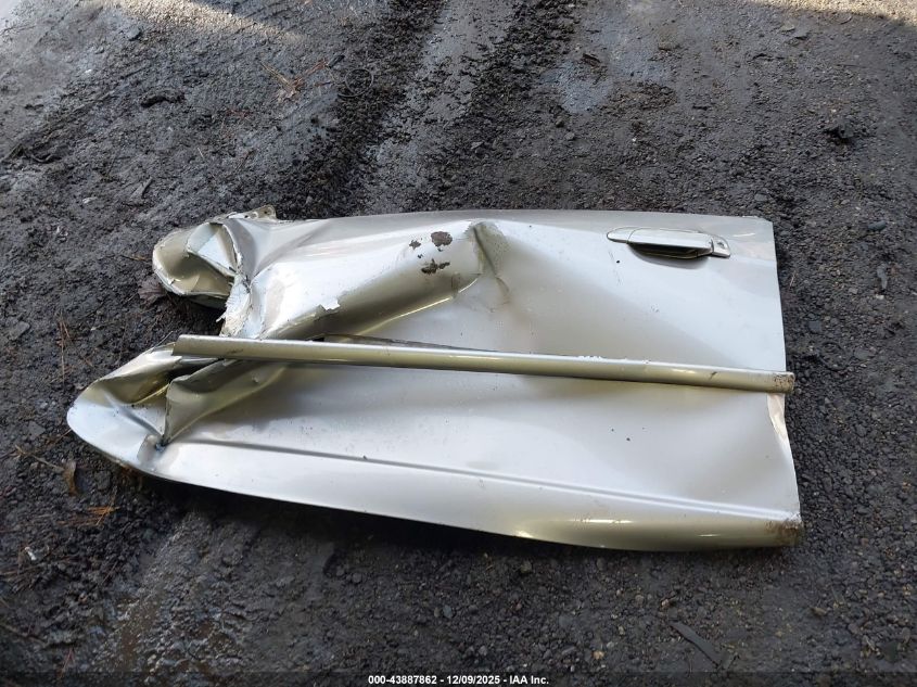 2002 Honda Civic Ex VIN: 2HGES26732H582658 Lot: 43887862