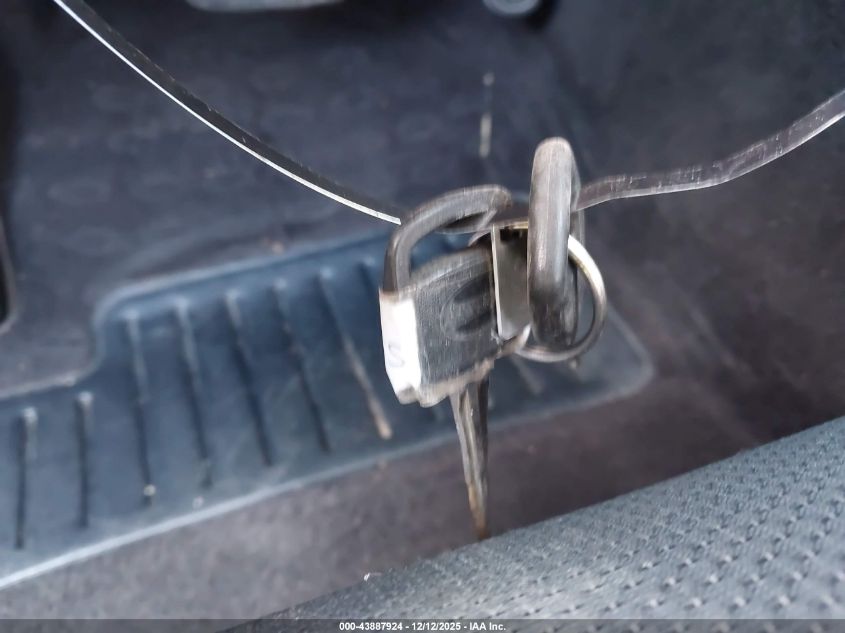 2002 Toyota Celica Gt VIN: JTDDR32T420120189 Lot: 43887924