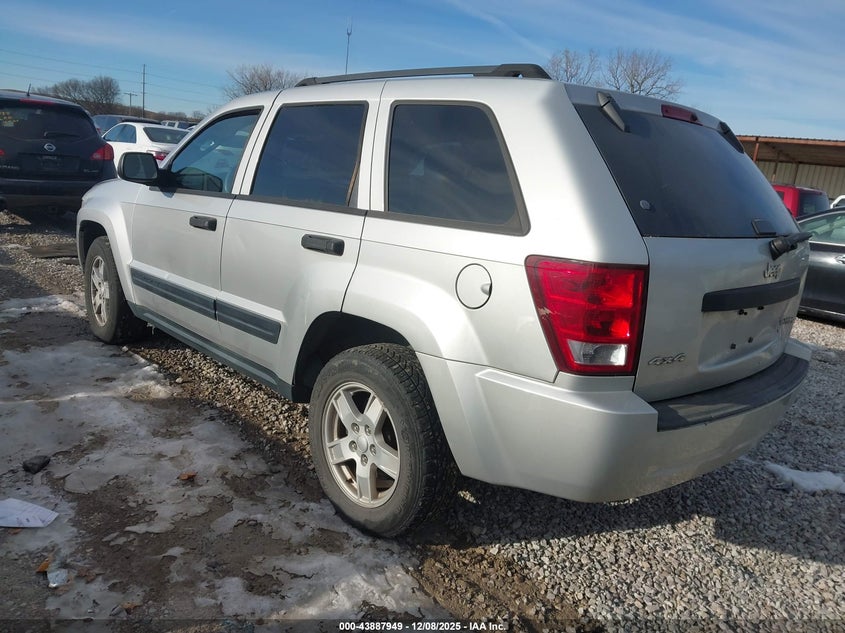 2005 Jeep Grand Cherokee Laredo