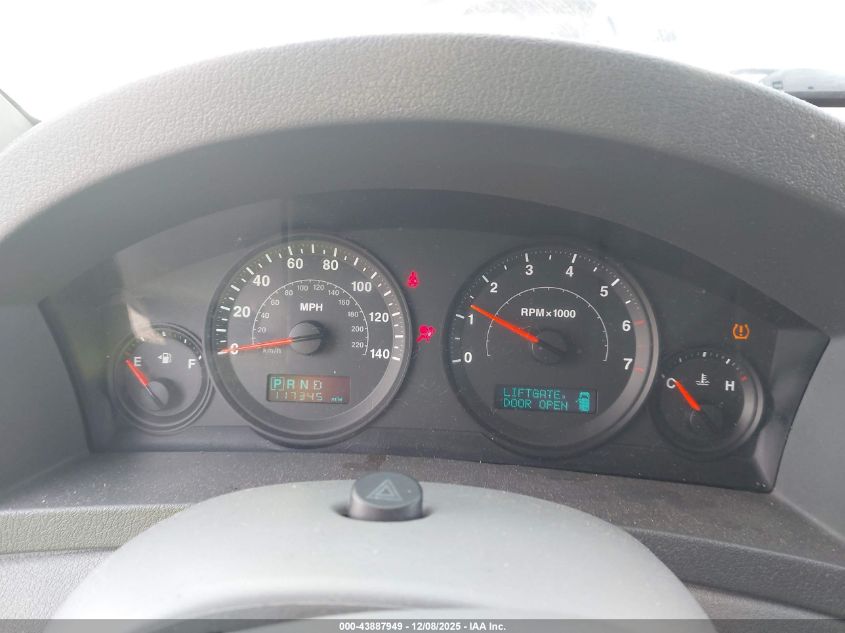 2005 Jeep Grand Cherokee Laredo VIN: 1J4GR48KX5C567771 Lot: 43887949