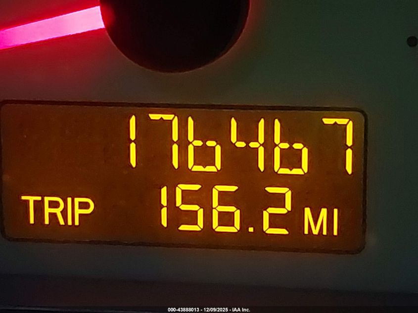 2005 Saturn Ion Red Line VIN: 1G8AY12P75Z132893 Lot: 43888013