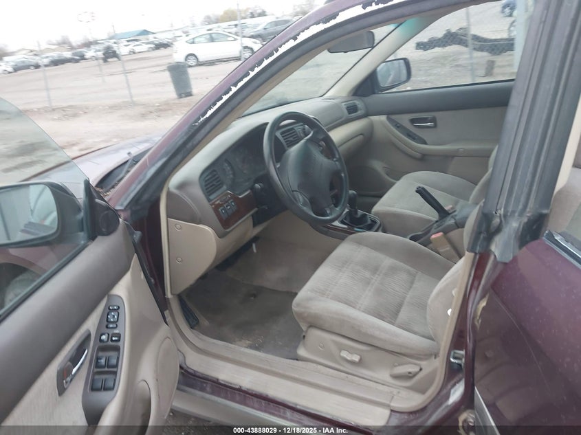 4S3BH675616654974 2001 SUBARU OUTBACK photo no. 5