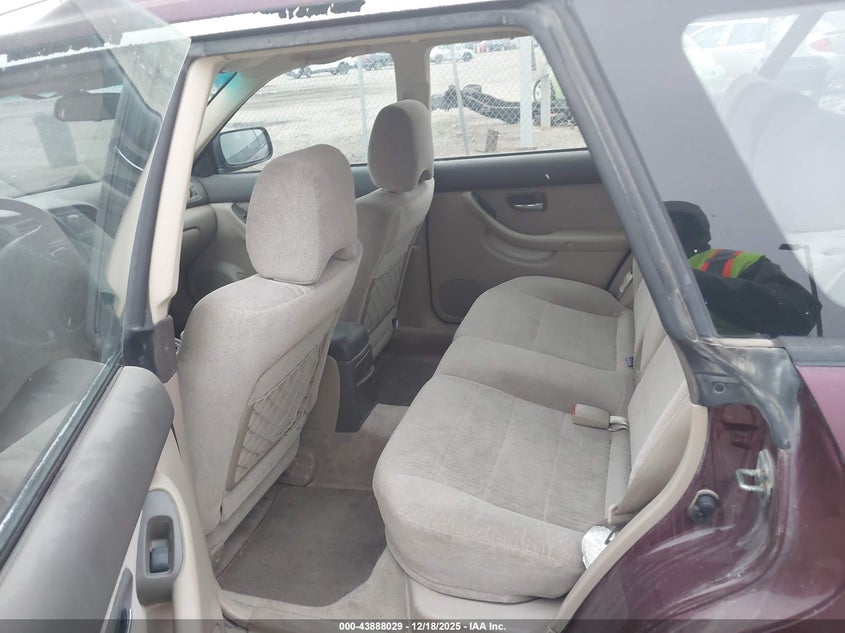 4S3BH675616654974 2001 SUBARU OUTBACK photo no. 8