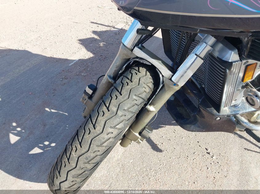 1992 Yamaha Xvz13 D VIN: JYA1NLE07NA045188 Lot: 43888096