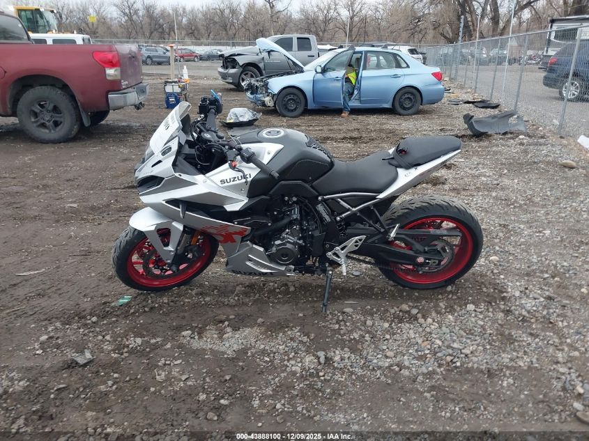 2024 Suzuki Gsx800 F VIN: JS1EM13B8R7102559 Lot: 43888100