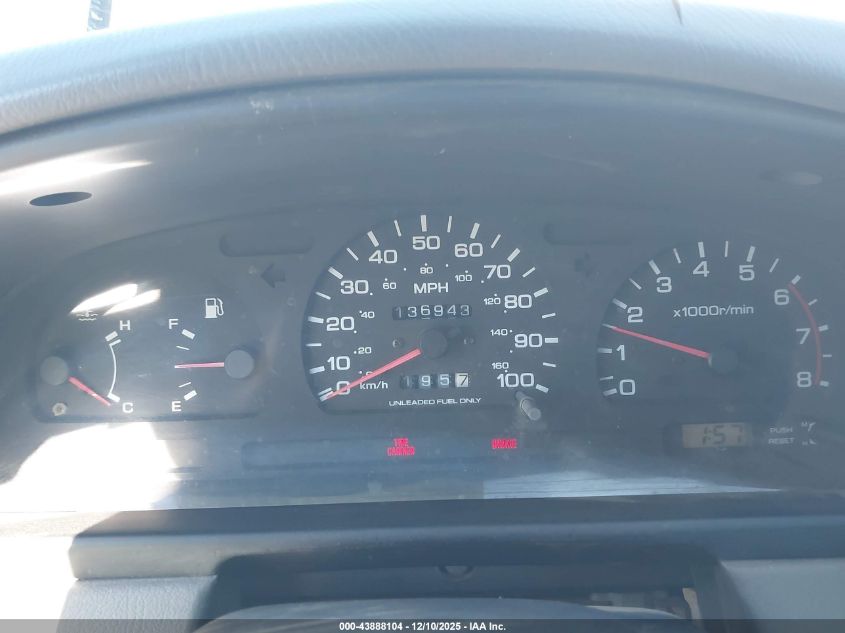 1995 Nissan Pathfinder Xe/Le VIN: JN8HD17S2SW093595 Lot: 43888104