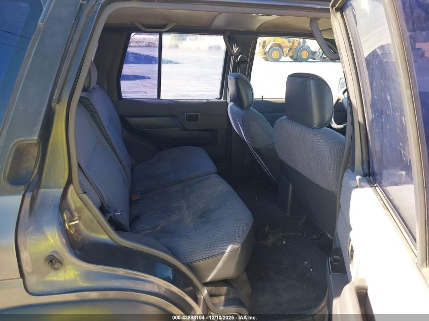 1995 Nissan Pathfinder Xe/Le VIN: JN8HD17S2SW093595 Lot: 43888104