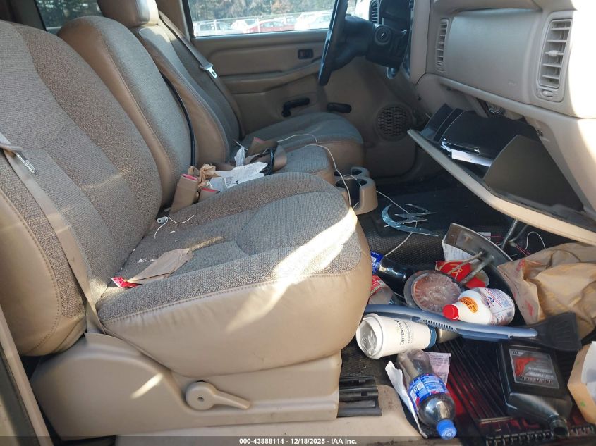 2005 GMC Sierra 1500 Work Truck VIN: 2GTEC19T851319965 Lot: 43888114