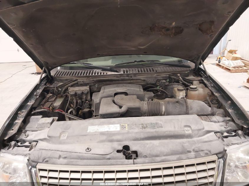 2004 Ford Expedition Eddie Bauer VIN: 1FMFU18L14LB40156 Lot: 43888155