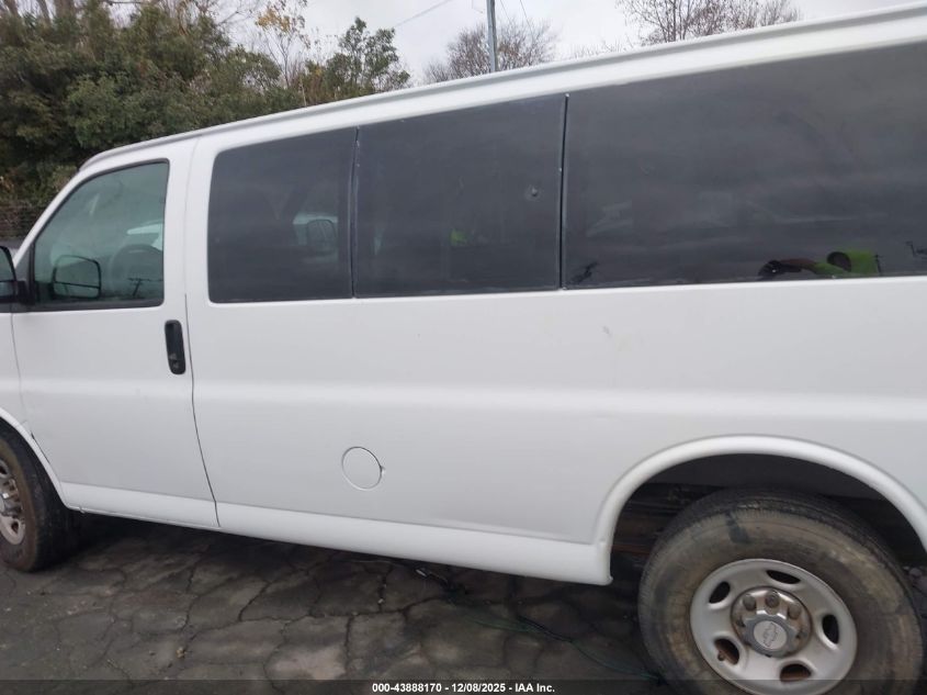 2008 Chevrolet Express Ls VIN: 1GAGG25K581113716 Lot: 43888170