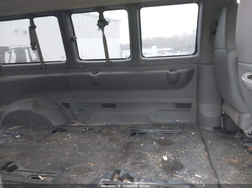 2008 Chevrolet Express Ls VIN: 1GAGG25K581113716 Lot: 43888170