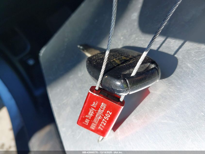 2005 Honda Cr-V Lx VIN: JHLRD68585C020472 Lot: 43888178