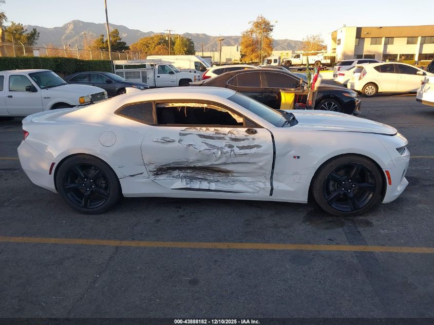 2018 Chevrolet Camaro 1Lt VIN: 1G1FB1RX7J0136646 Lot: 43888182