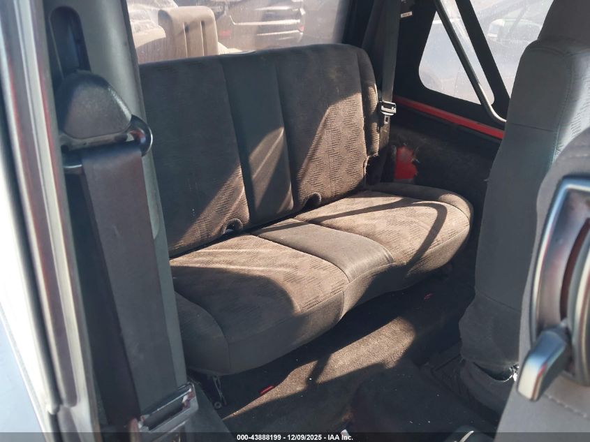 2004 Jeep Wrangler Se VIN: 1J4FA29134P701752 Lot: 43888199