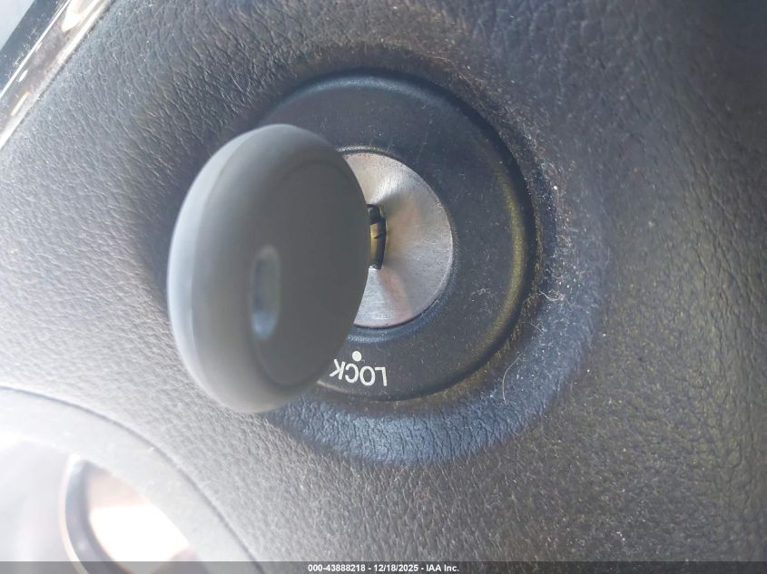 2013 Chrysler 200 Touring VIN: 1C3CCBBB0DN732480 Lot: 43888218